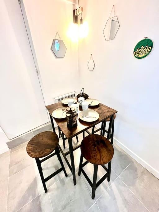Jolie Mini Maison Lovely Tiny House Vitry-sur-Seine Eksteriør bilde